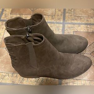 Limelight boots
